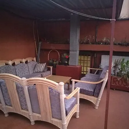 Kwatera prywatna Residencia Conejos - Bike & Motorbike