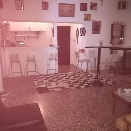Kwatera prywatna Residencia Conejos - Bike & Motorbike Las Palmas de Gran Canaria